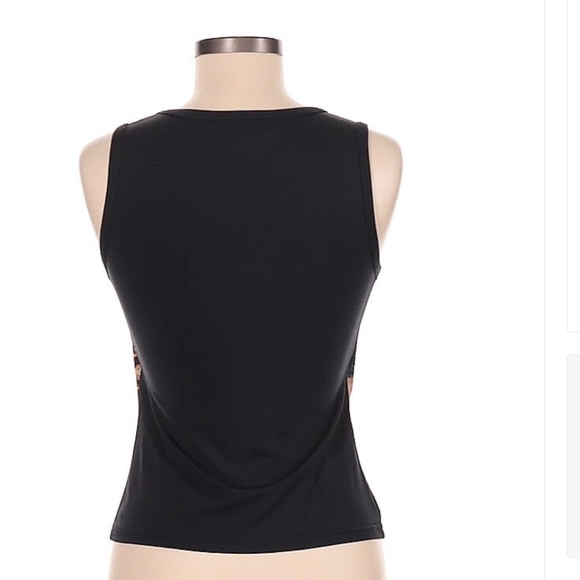 Soft surrounding tank, size medium - Picture 2 of 3